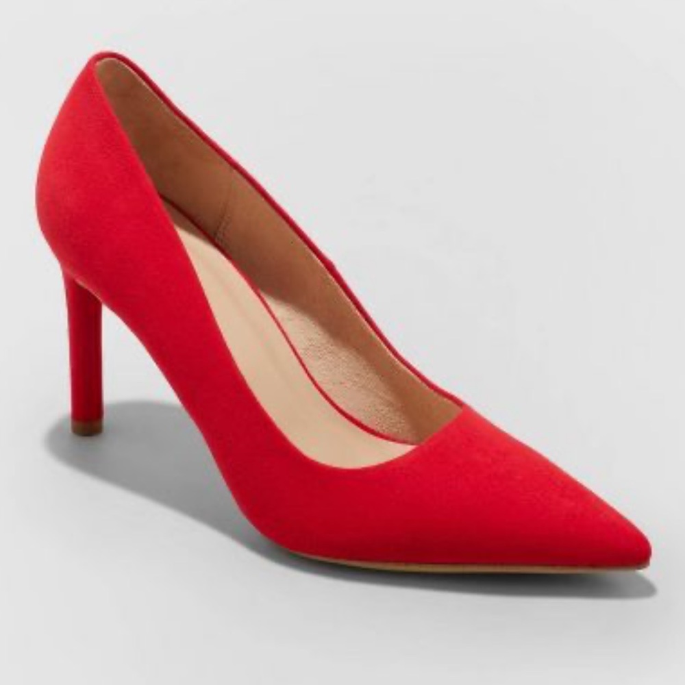 A New Day Tara pointed Toe Pump~red~8.5